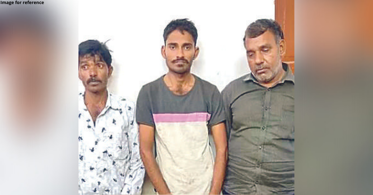 ACB traps Bharatpur DTO, two others red-handed with 37k bribe